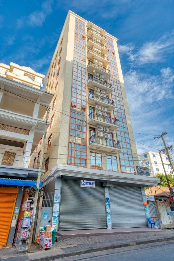 Kibo Palace Apartments アルーシャ エクステリア 写真